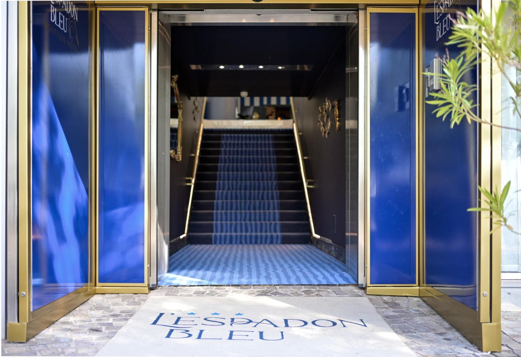 Hotel Espadon Bleu Le Lavandou Exterior foto